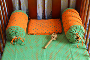 dots bed sheet & pillow set green