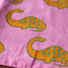 Load image into Gallery viewer, dino didi table mat pink
